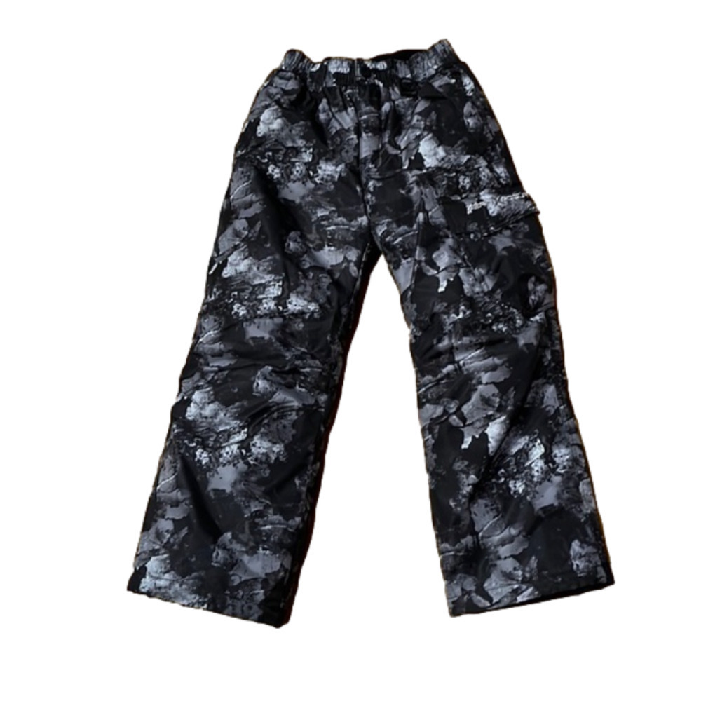 ZEROXPOSUR camo snow pants size medium (8). .